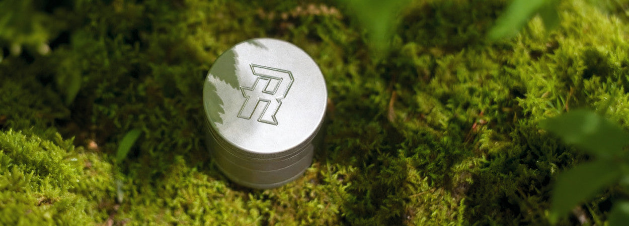 Grinder à herbes